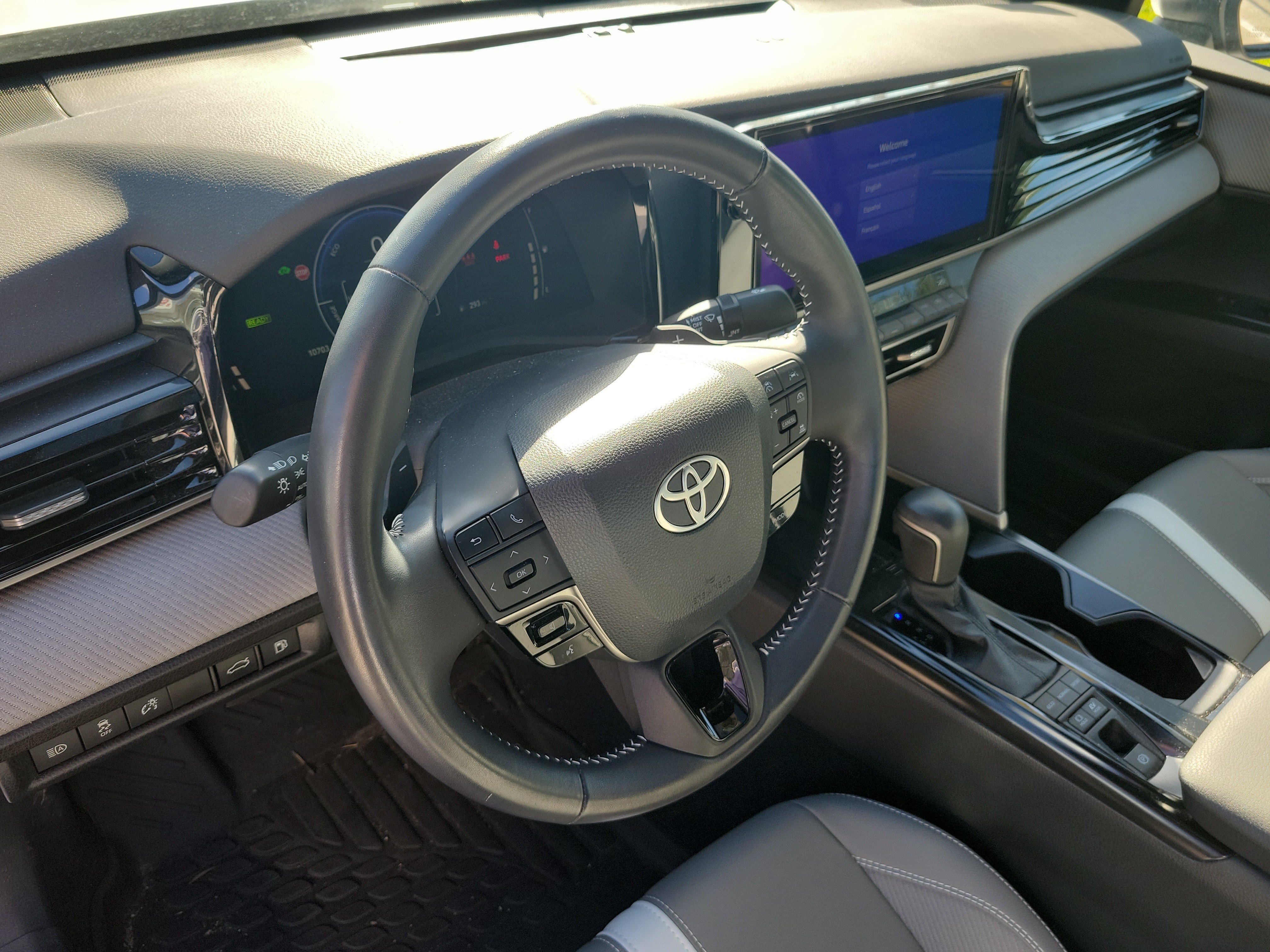 Used 2025 Toyota Camry SE w/ Multimedia Upgrade Package FWD image 24