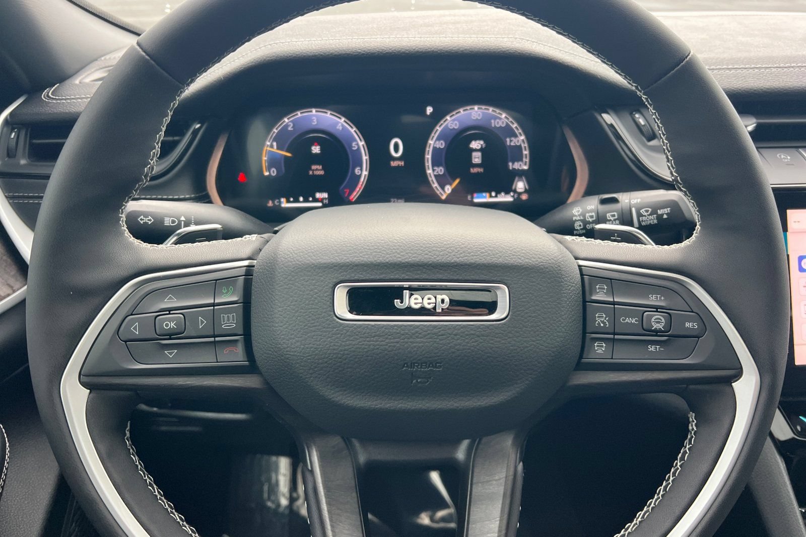 New 2026 Jeep Grand Cherokee Altitude AWD/4WD image 22
