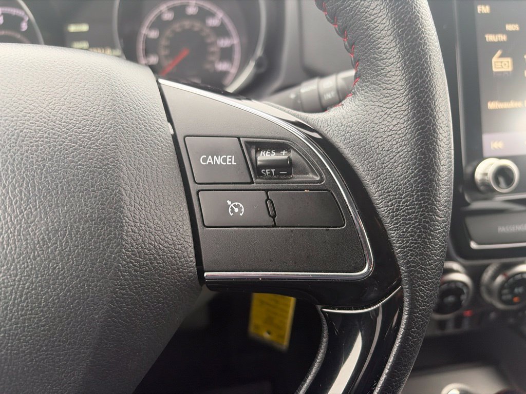 Used 2025 Mitsubishi Outlander Sport LE AWD/4WD image 28
