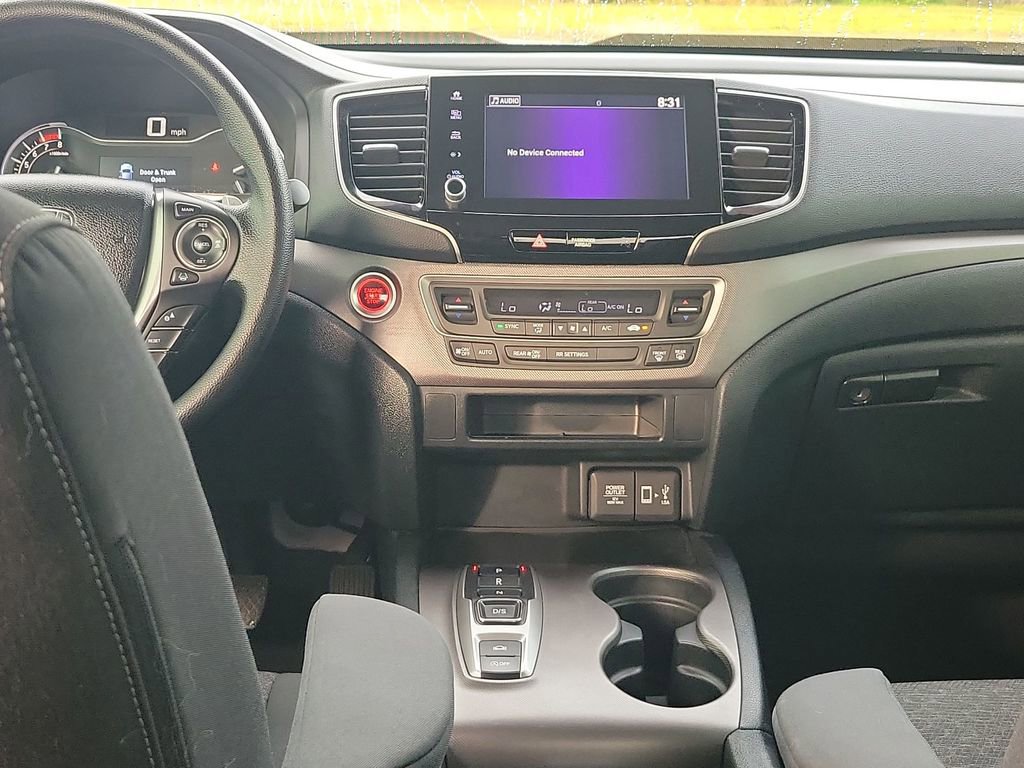 Used 2023 Honda Ridgeline Sport image 28