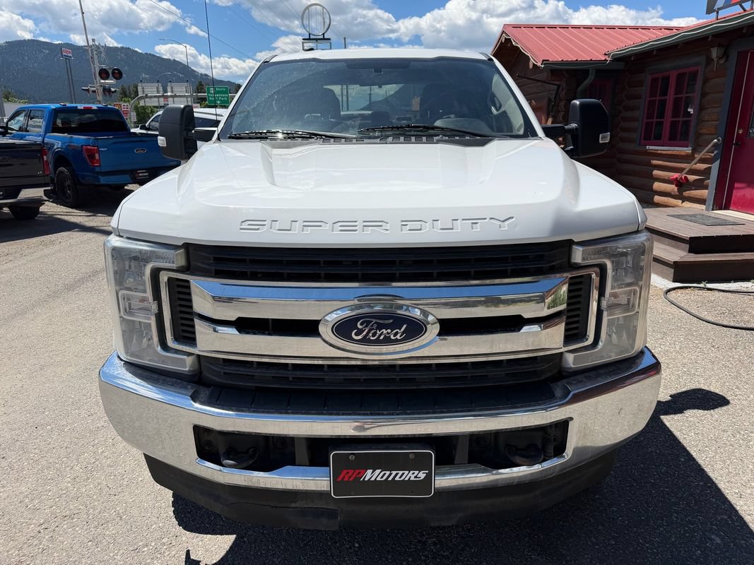 Used 2019 Ford F350 XLT AWD/4WD image 3