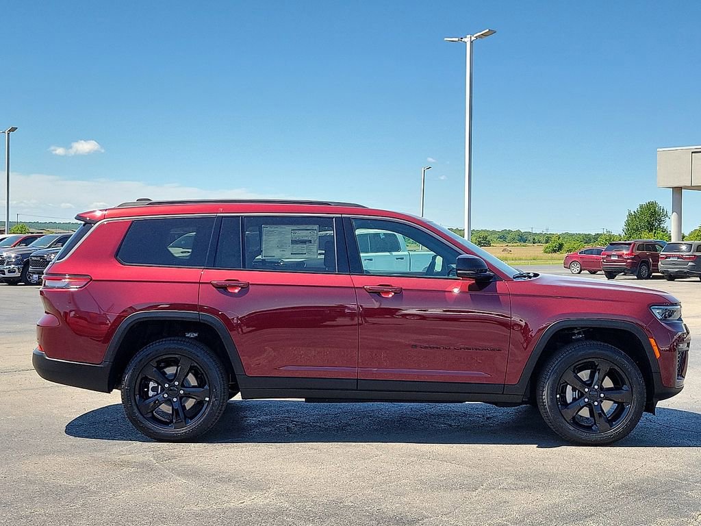 New 2026 Jeep Grand Cherokee L Limited AWD/4WD image 6