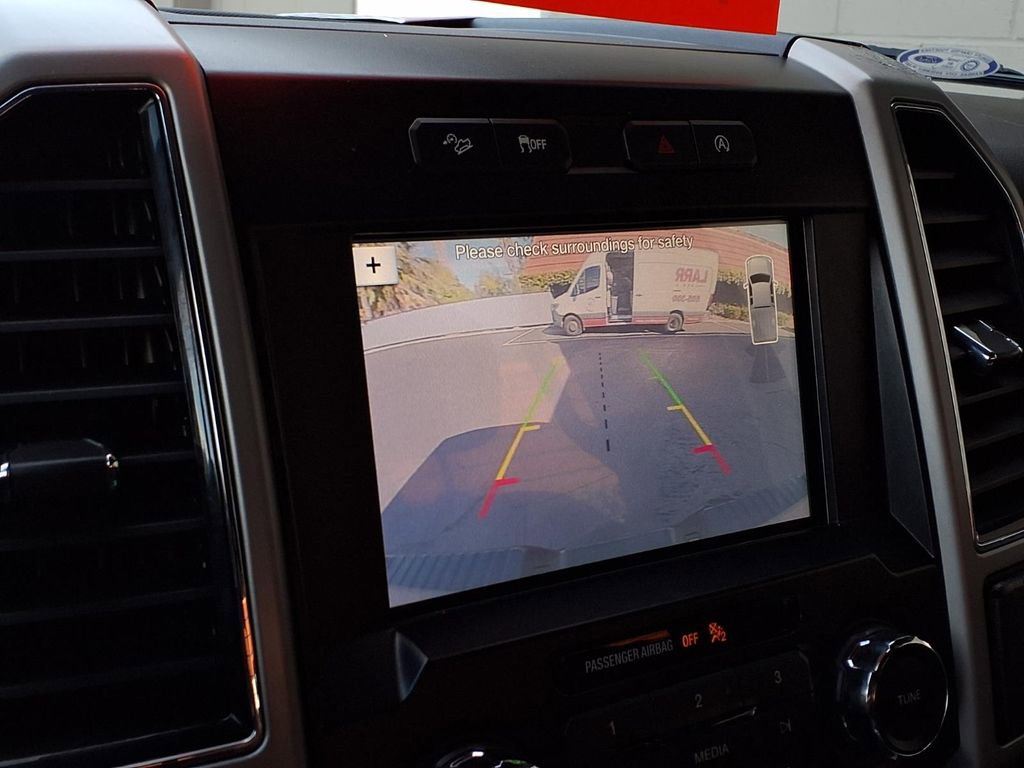 Used 2019 Ford F150 Lariat image 8