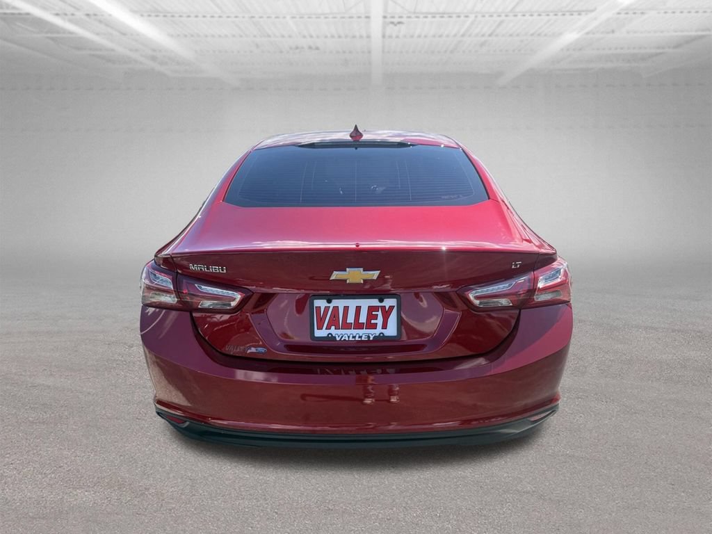 Used 2021 Chevrolet Malibu LT w/ Leather Package FWD image 7