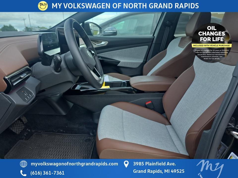 Used 2025 Volkswagen ID.4 Pro AWD/4WD image 6