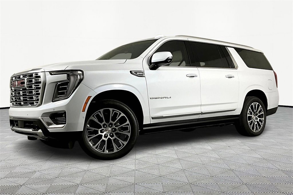 New 2026 GMC Yukon XL Denali w/ Denali Reserve Package image 1