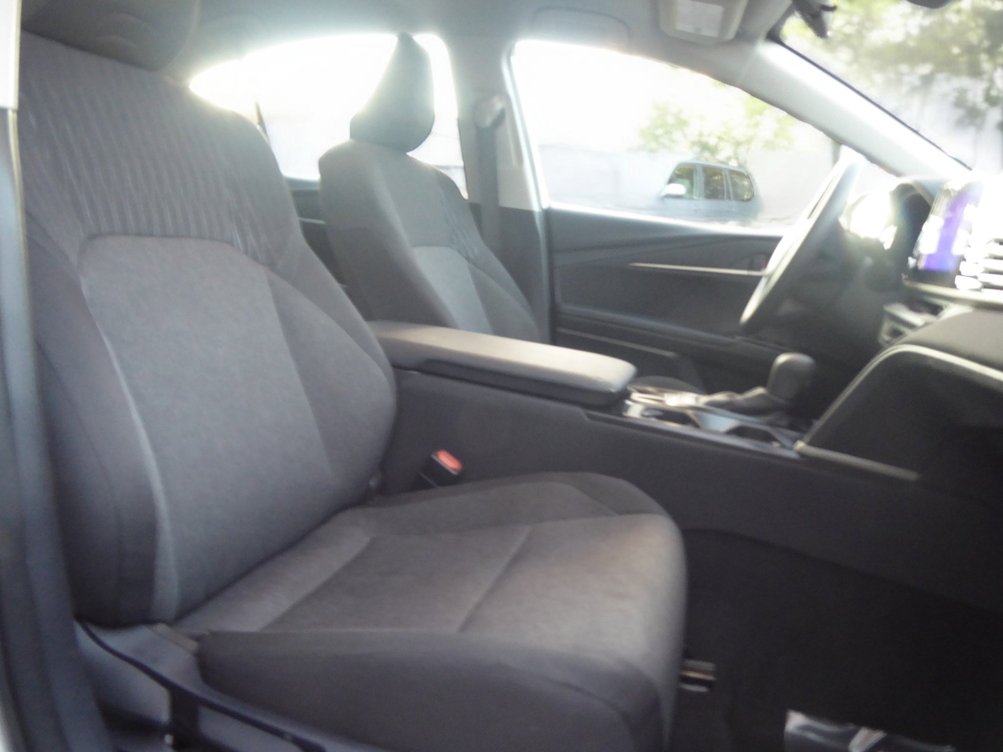 Used 2025 Toyota Camry LE image 15