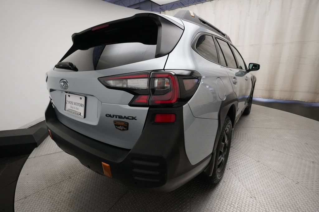 Used 2022 Subaru Outback Wilderness w/ Wilderness Package AWD/4WD image 13