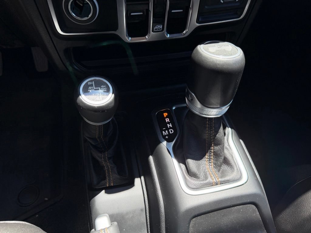 Used 2021 Jeep Wrangler Unlimited Sahara AWD/4WD image 27