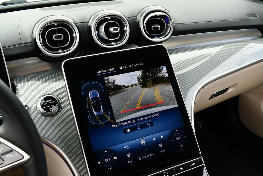 Used 2024 Mercedes-Benz CLE 300 4MATIC Cabriolet w/ Driver Assistance Package image 77