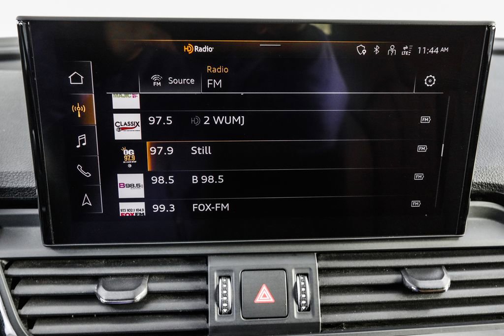 Used 2022 Audi Q5 e Premium image 37