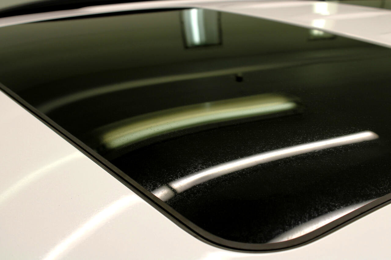 Used 2022 Kia Telluride SX w/ SX Prestige Package image 25