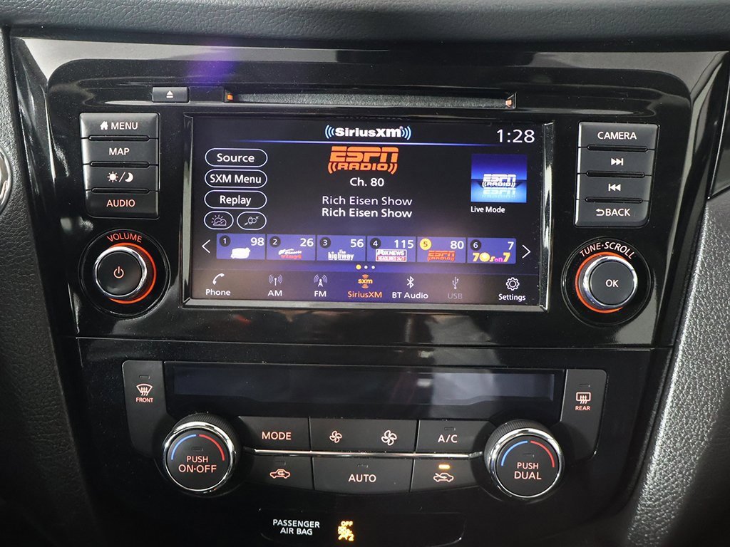 Used 2022 Nissan Rogue Sport SL image 43