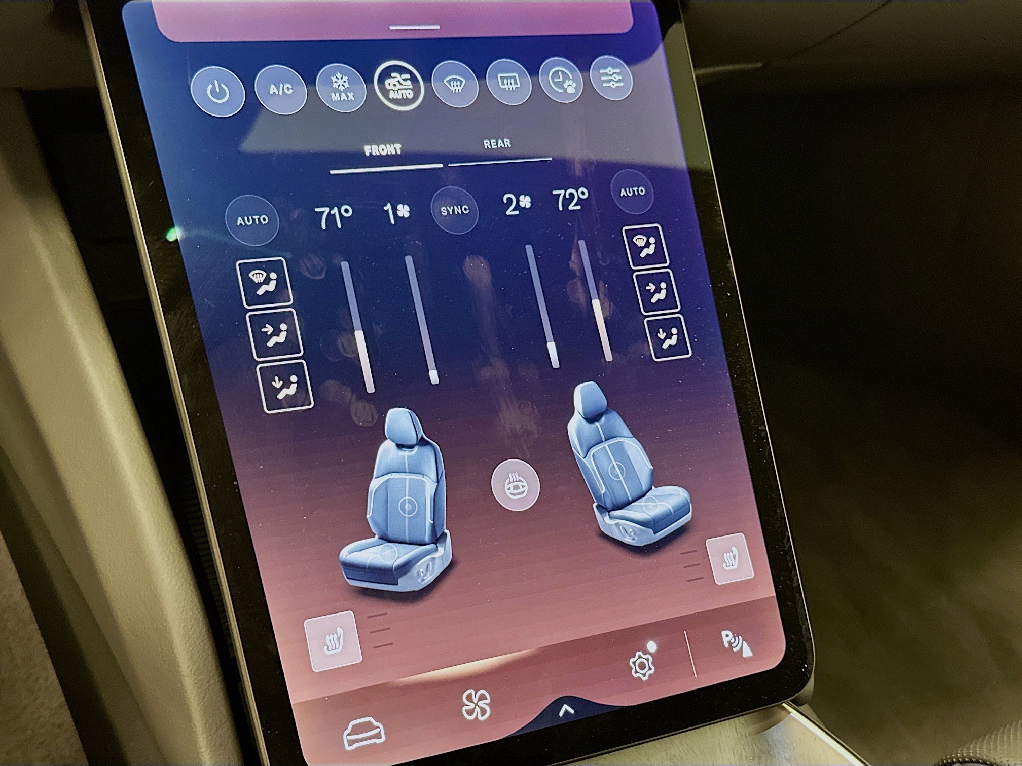 Used 2023 Lucid Air Pure AWD/4WD image 24