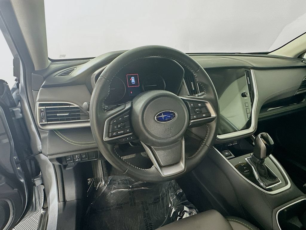 Used 2023 Subaru Outback Onyx Edition AWD/4WD image 16
