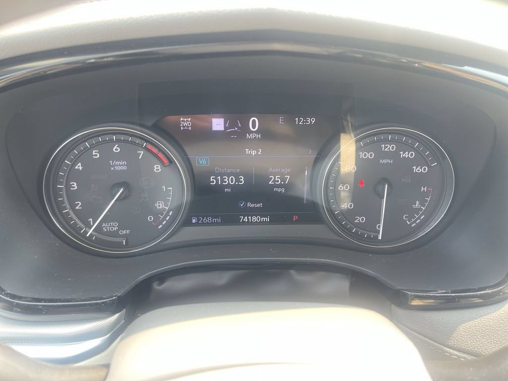Used 2023 Cadillac XT5 Premium Luxury w/ Technology Package AWD/4WD image 14