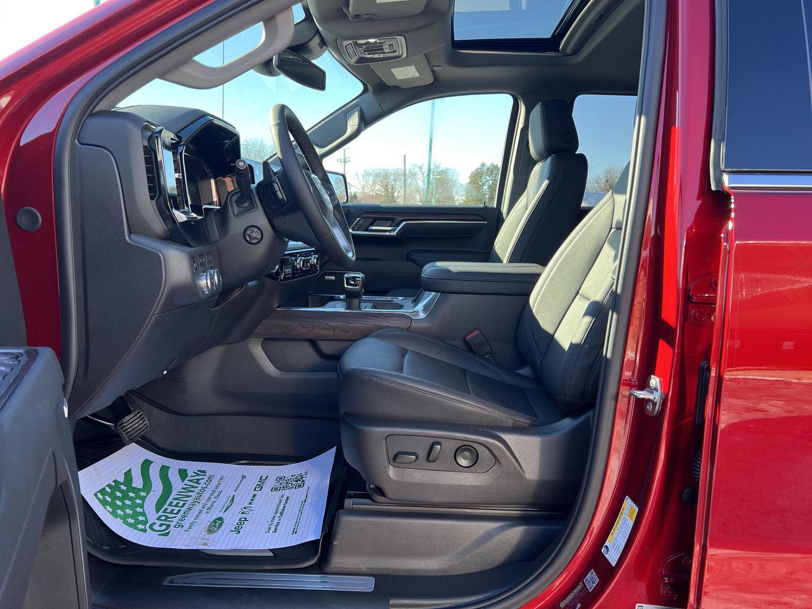 New 2026 GMC Sierra 1500 SLT w/ SLT Premium Plus Package image 22