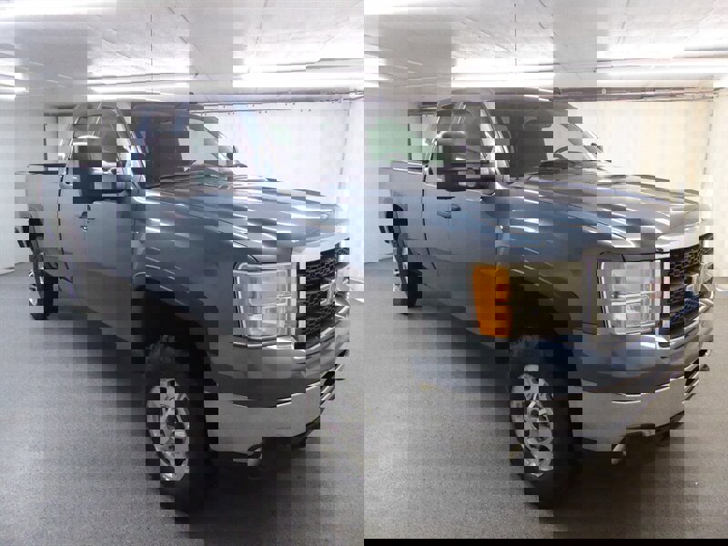 Used 2011 GMC Sierra 2500 SLE w/ SLE Preferred Package