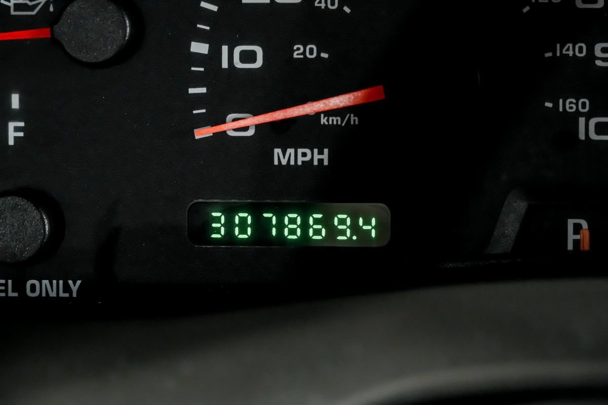 Used 2004 Ford Excursion Limited AWD/4WD image 20
