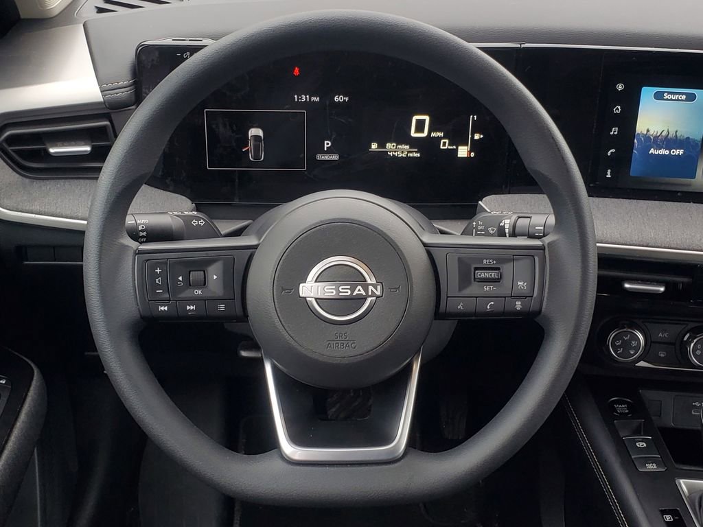 Used 2025 Nissan Kicks SV image 27