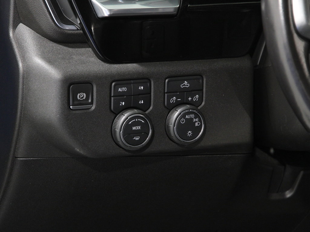 Used 2022 Chevrolet Silverado 1500 LT image 6