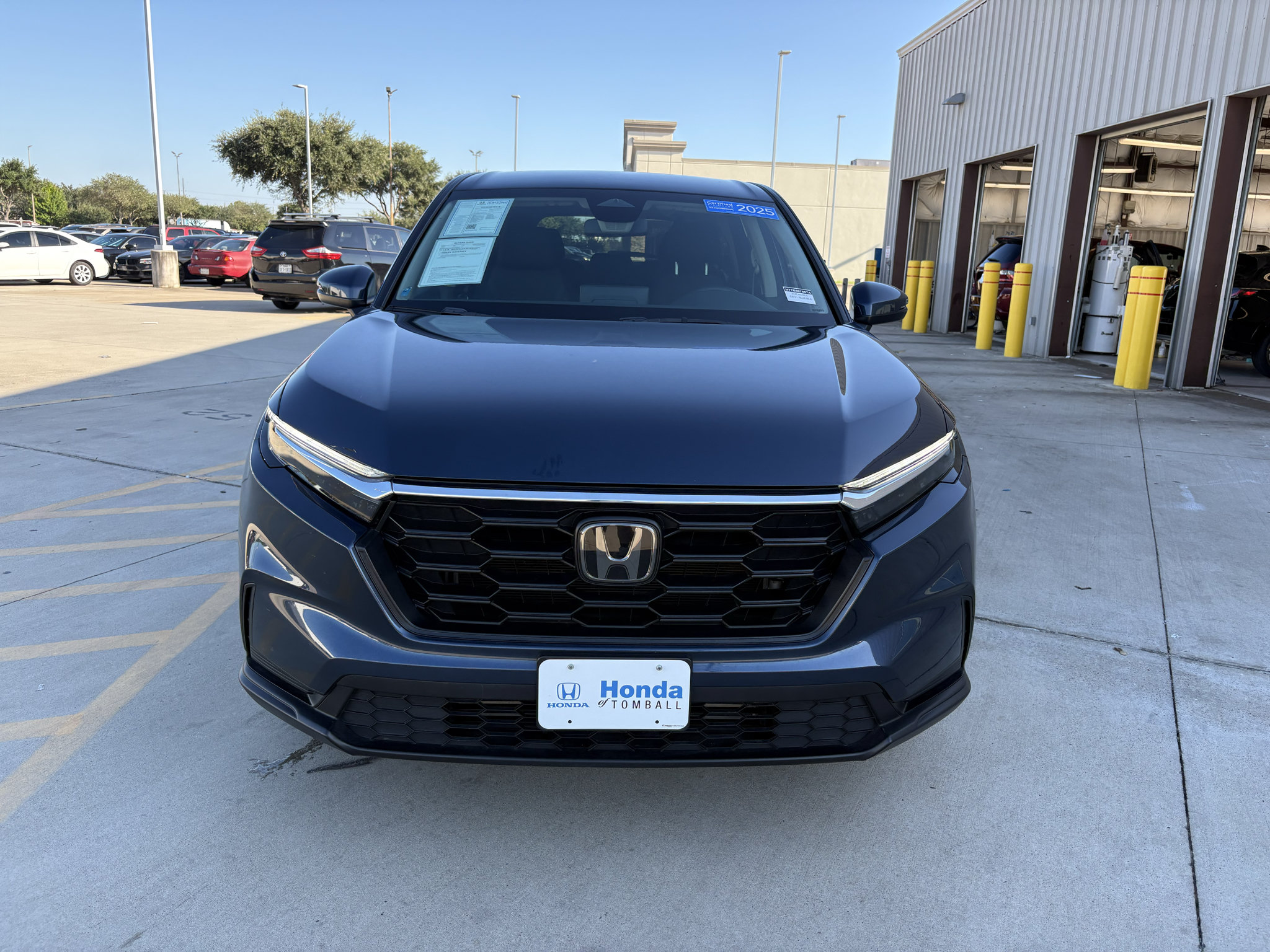 Certified 2025 Honda CR-V LX image 3
