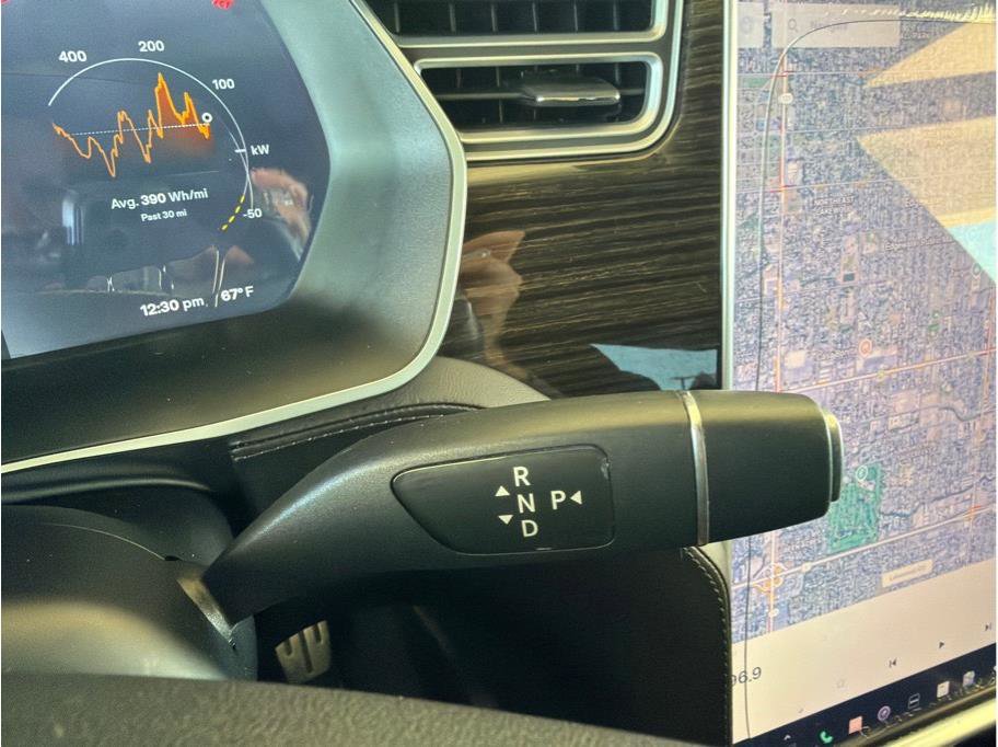 Used 2016 Tesla Model X Performance image 26