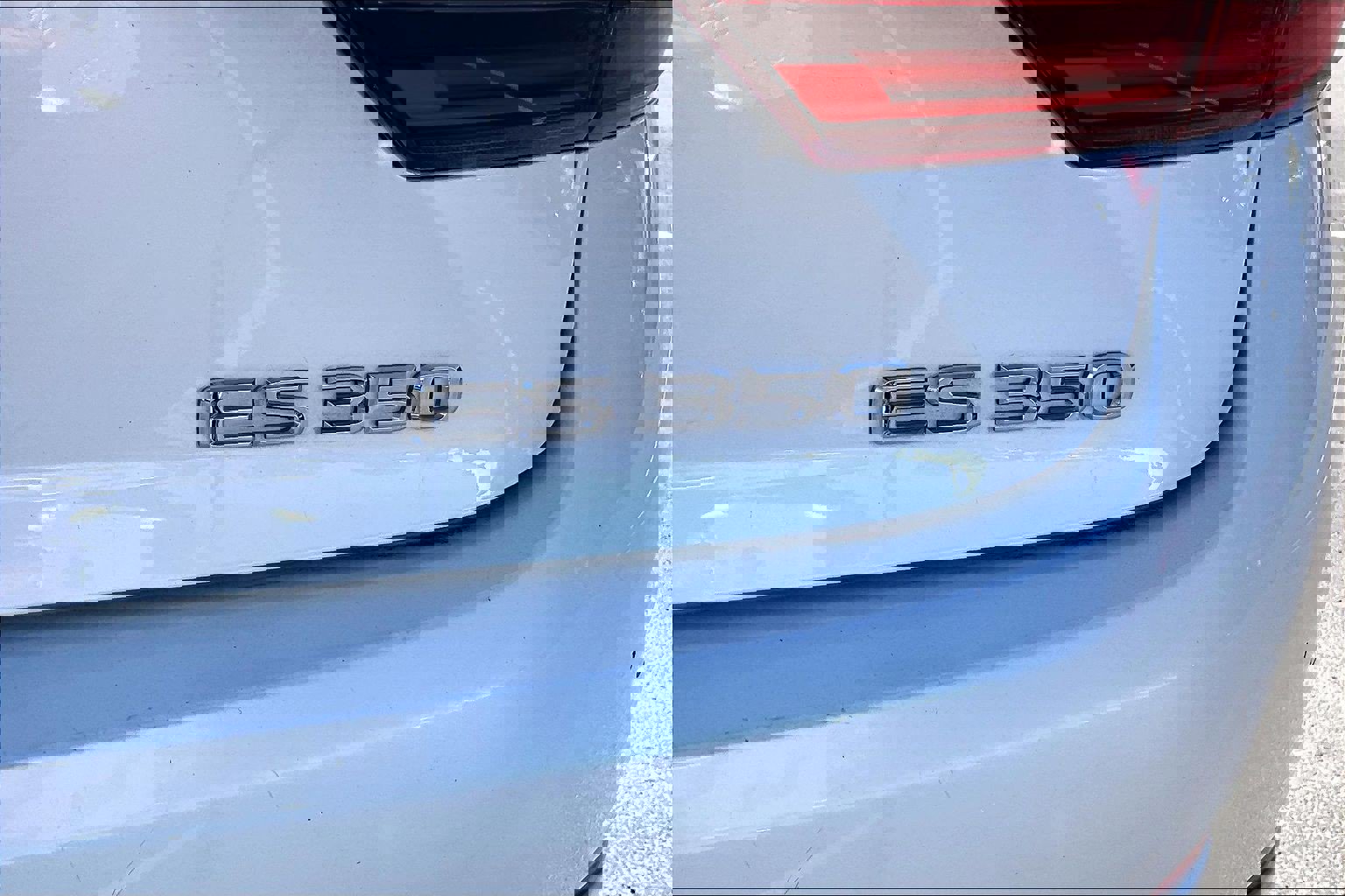 Used 2018 Lexus ES 350 w/ Premier Package image 30