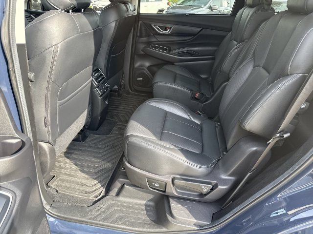Used 2023 Subaru Ascent Limited w/ Technology Package AWD/4WD image 16