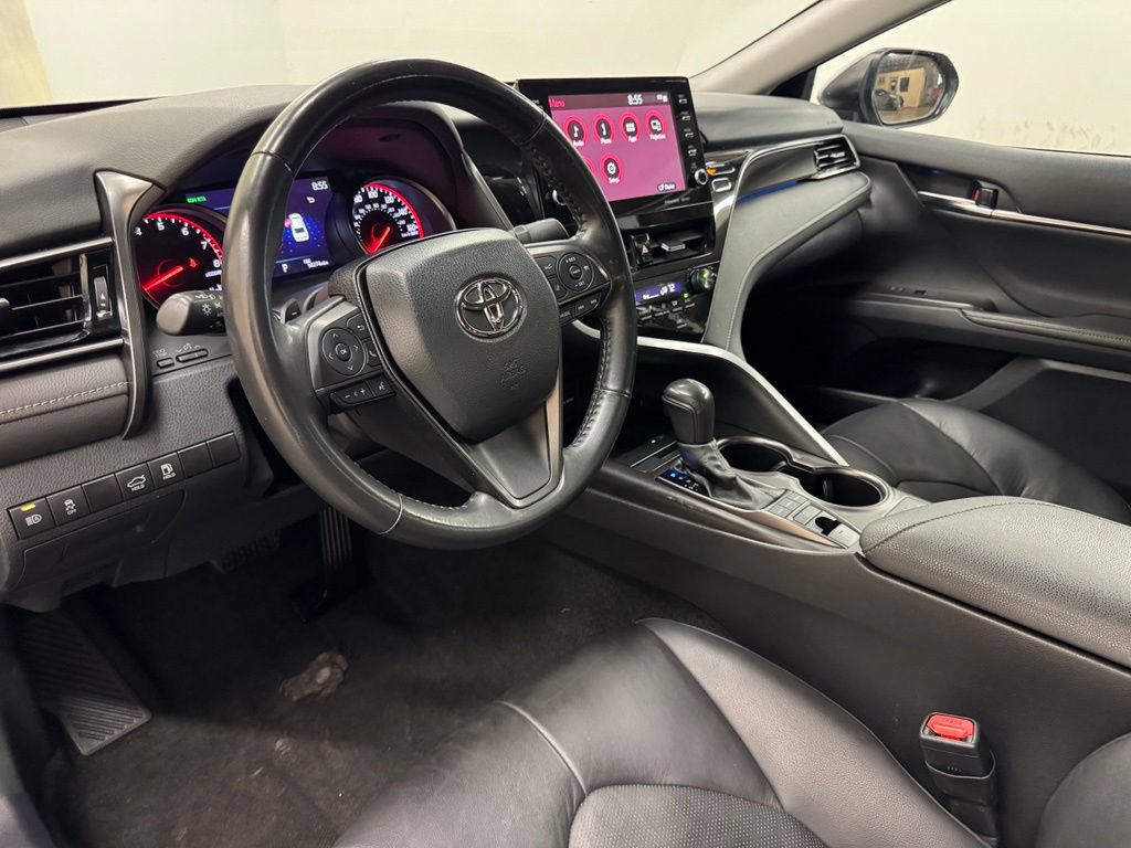Used 2024 Toyota Camry XSE FWD image 15