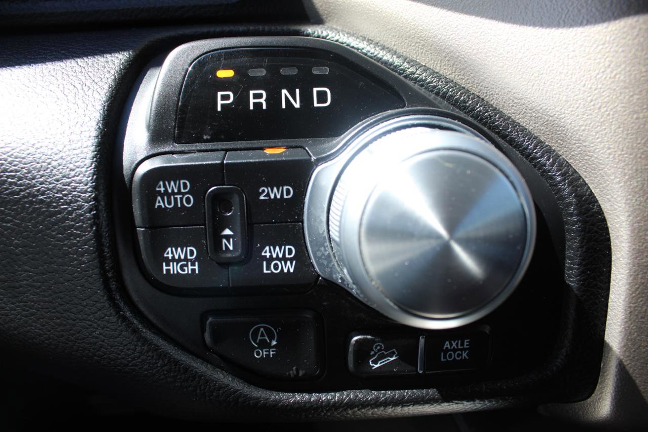 Used 2019 RAM 1500 Laramie AWD/4WD image 28