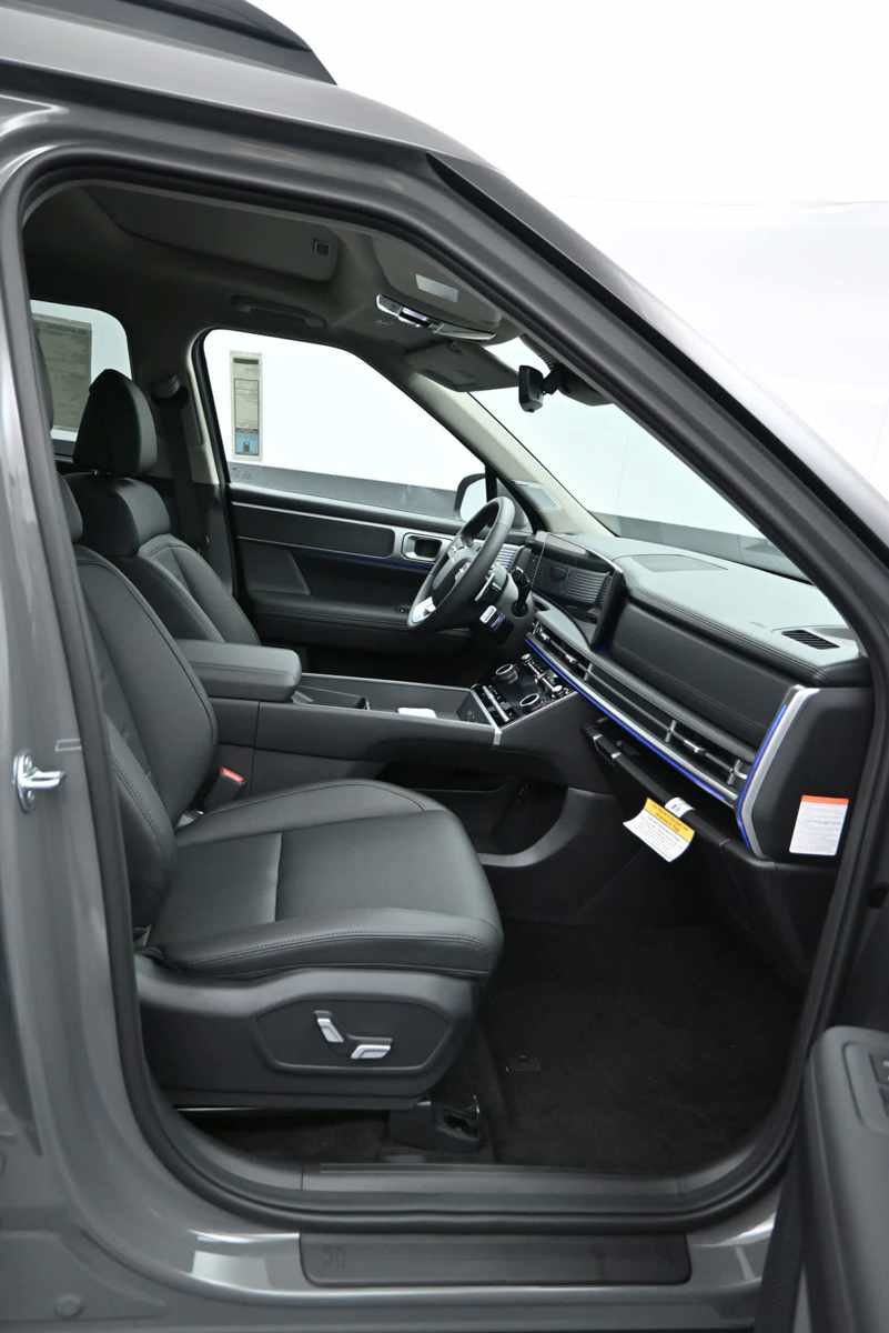 New 2026 Hyundai Santa Fe Limited AWD/4WD image 11