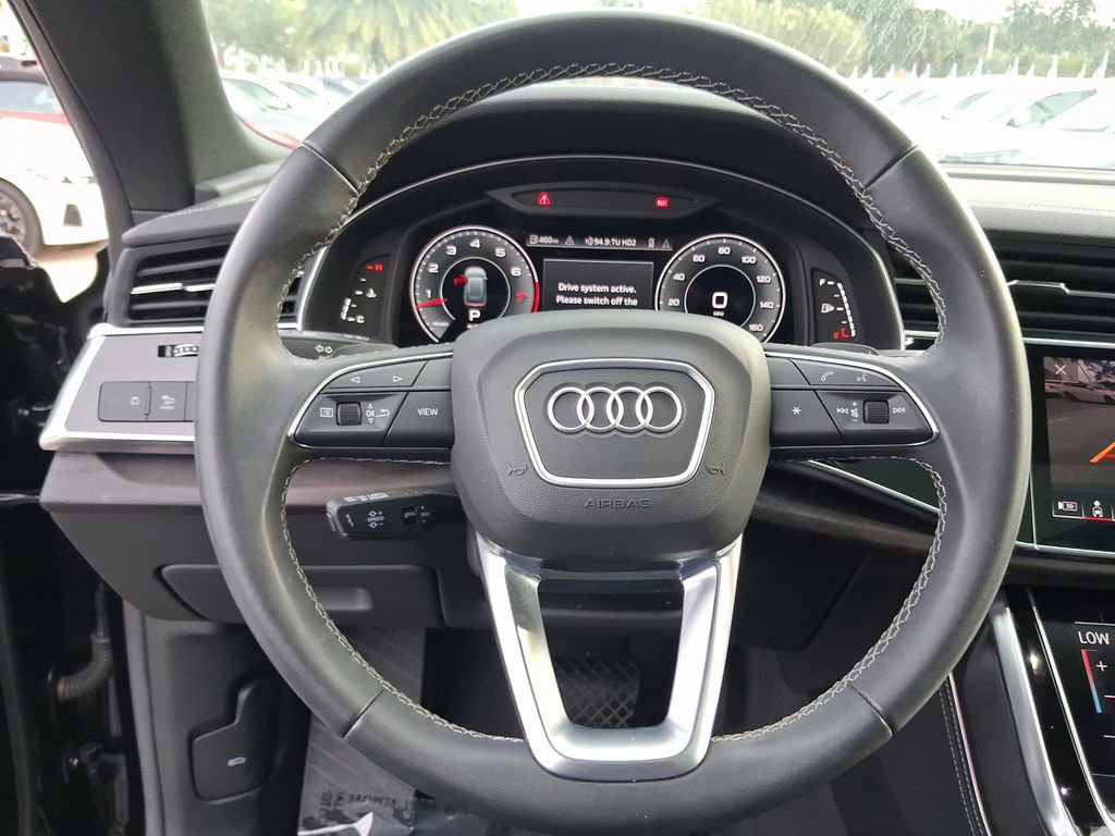 Used 2023 Audi Q8 Premium Plus w/ Premium Plus Package AWD/4WD image 17