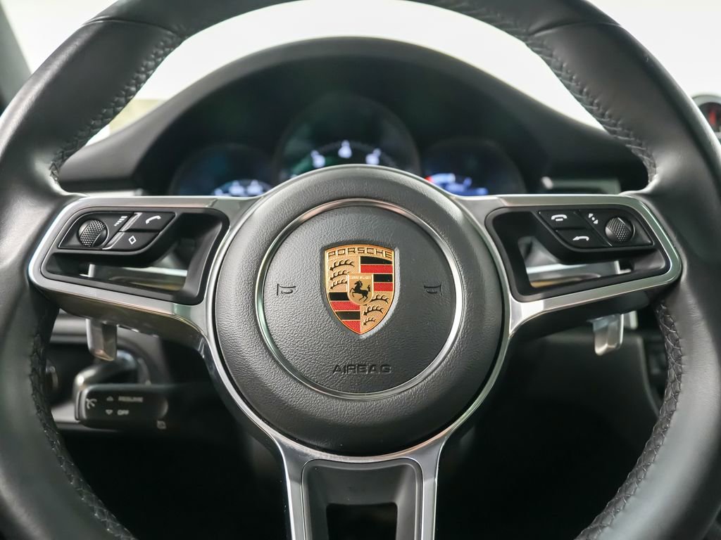Used 2020 Porsche Macan AWD/4WD image 27