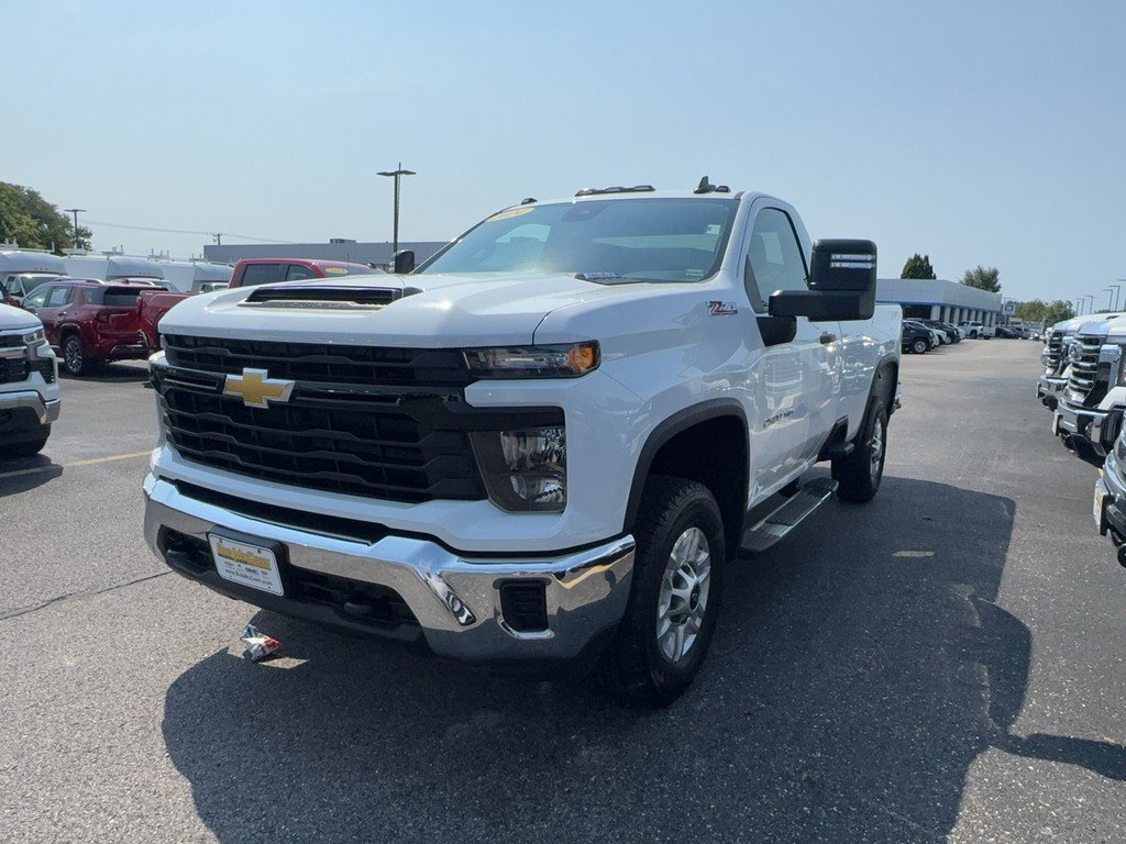 Certified 2024 Chevrolet Silverado 2500 W/T w/ WT Convenience Package AWD/4WD image 8