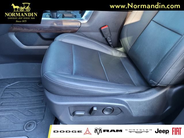 Used 2023 GMC Sierra 1500 SLT w/ SLT Premium Plus Package AWD/4WD image 16