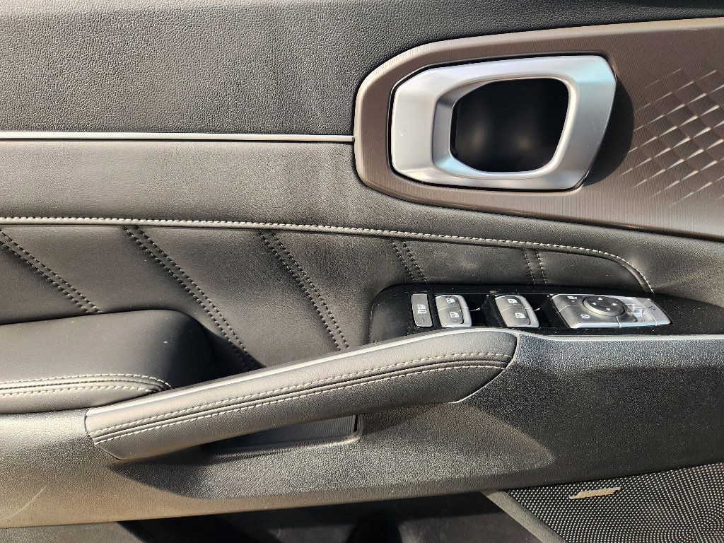 New 2026 Kia Sorento SX image 17