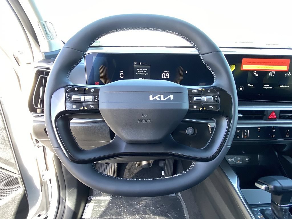 New 2026 Kia Sorento LX FWD image 17