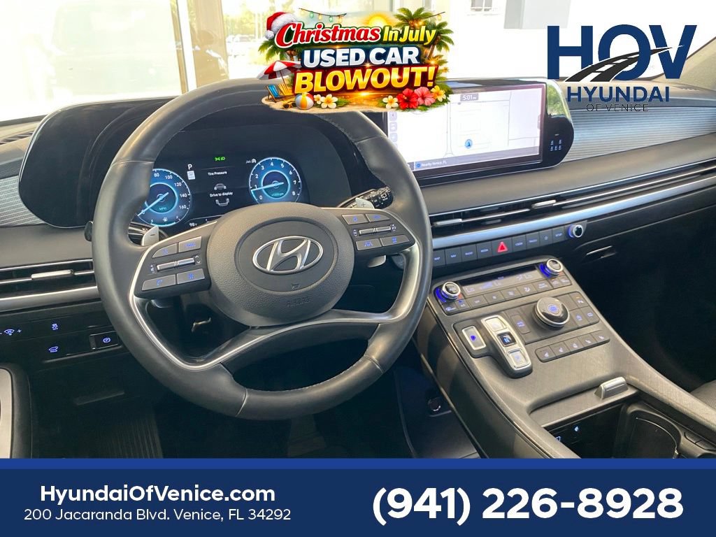 Used 2023 Hyundai Palisade Limited FWD image 12