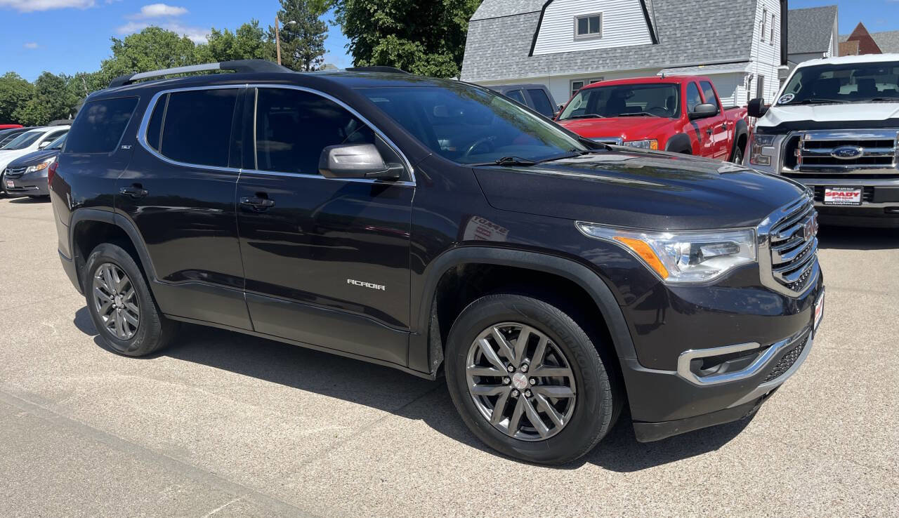 Used 2018 GMC Acadia SLT image 2