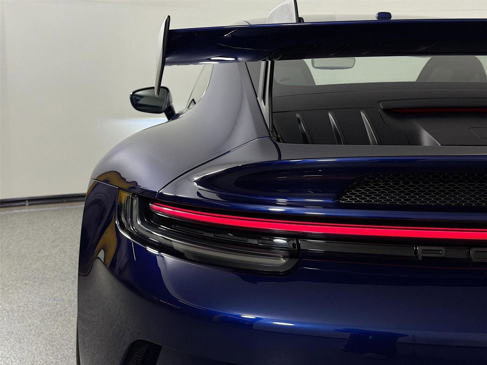 Certified 2022 Porsche 911 GT3 RWD image 16