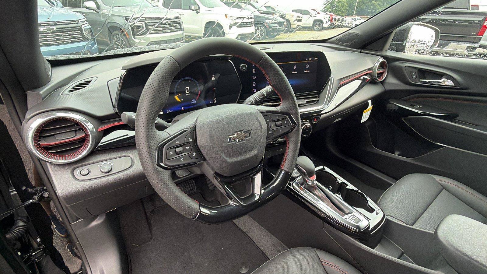 New 2026 Chevrolet Trax RS w/ Driver Confidence Package FWD image 3