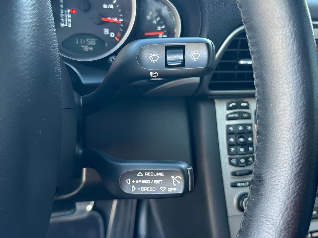 Used 2006 Porsche 911 Carrera image 32