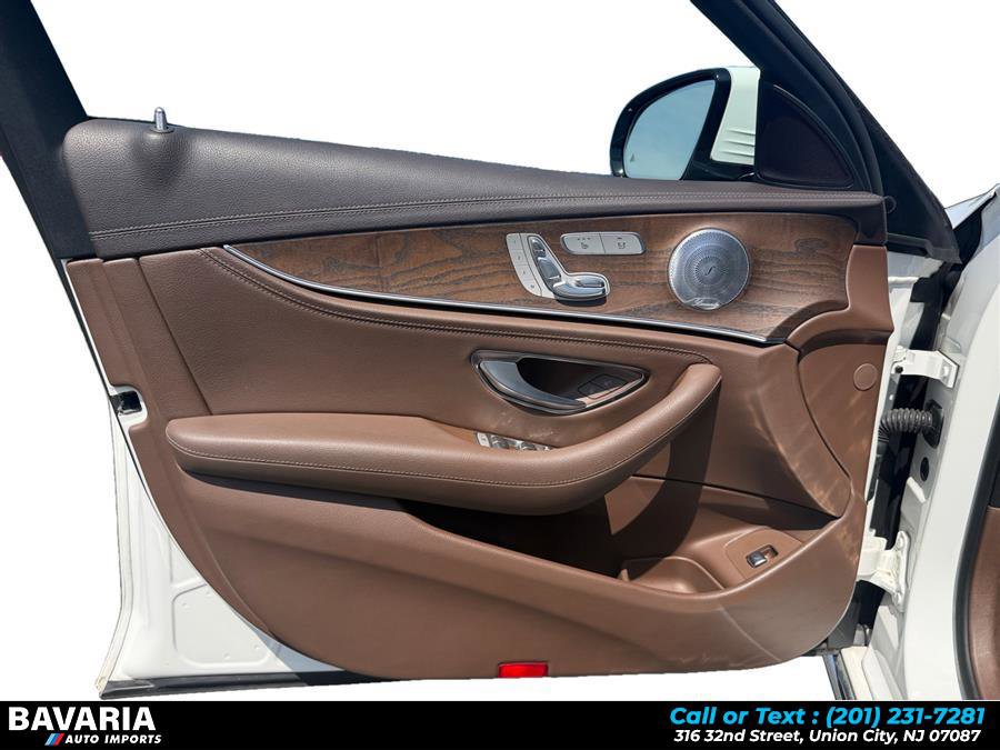 Used 2018 Mercedes-Benz E 300 4MATIC image 11