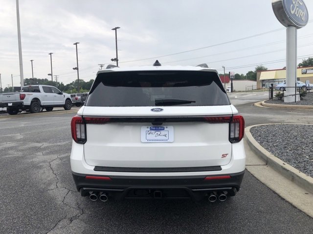 New 2025 Ford Explorer ST w/ Sun And Sound Package image 7