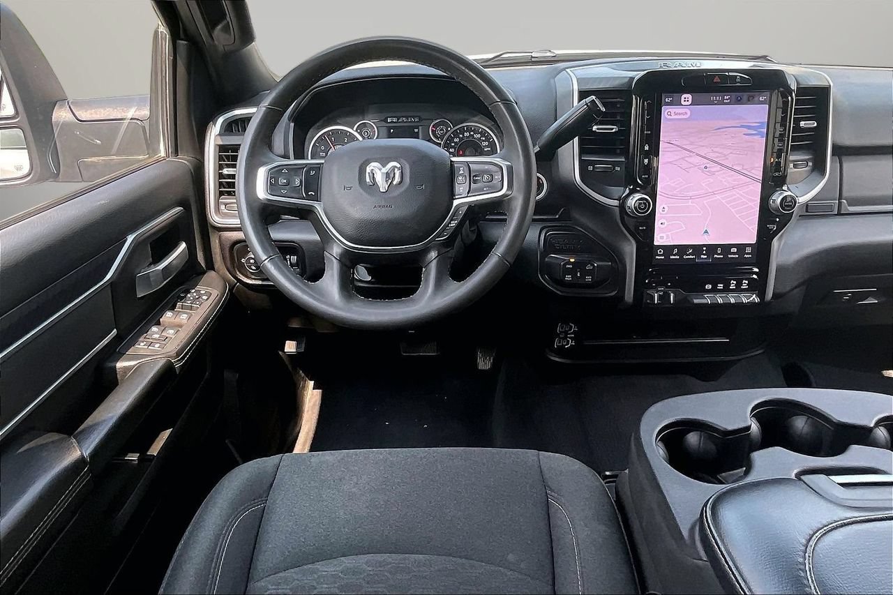 Used 2025 RAM 2500 Big Horn AWD/4WD image 11