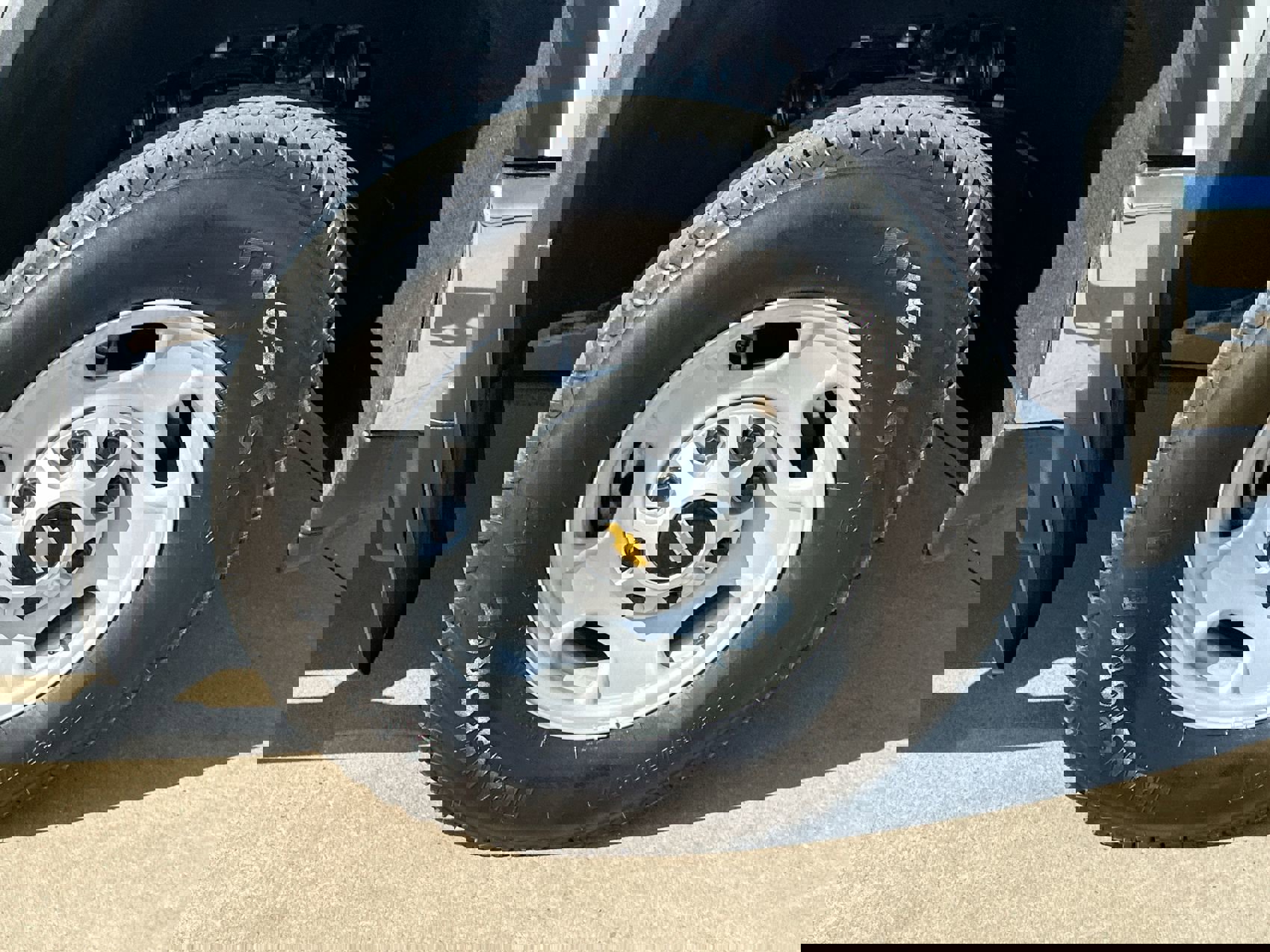 Used 2025 Chevrolet Silverado 2500 W/T w/ WT Convenience Package image 10