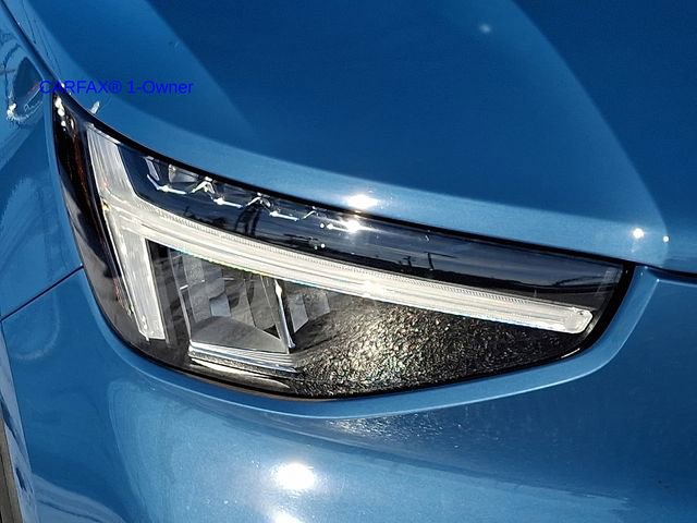 Certified 2023 Volvo XC40 B5 Plus w/ Driver Assist Package image 10