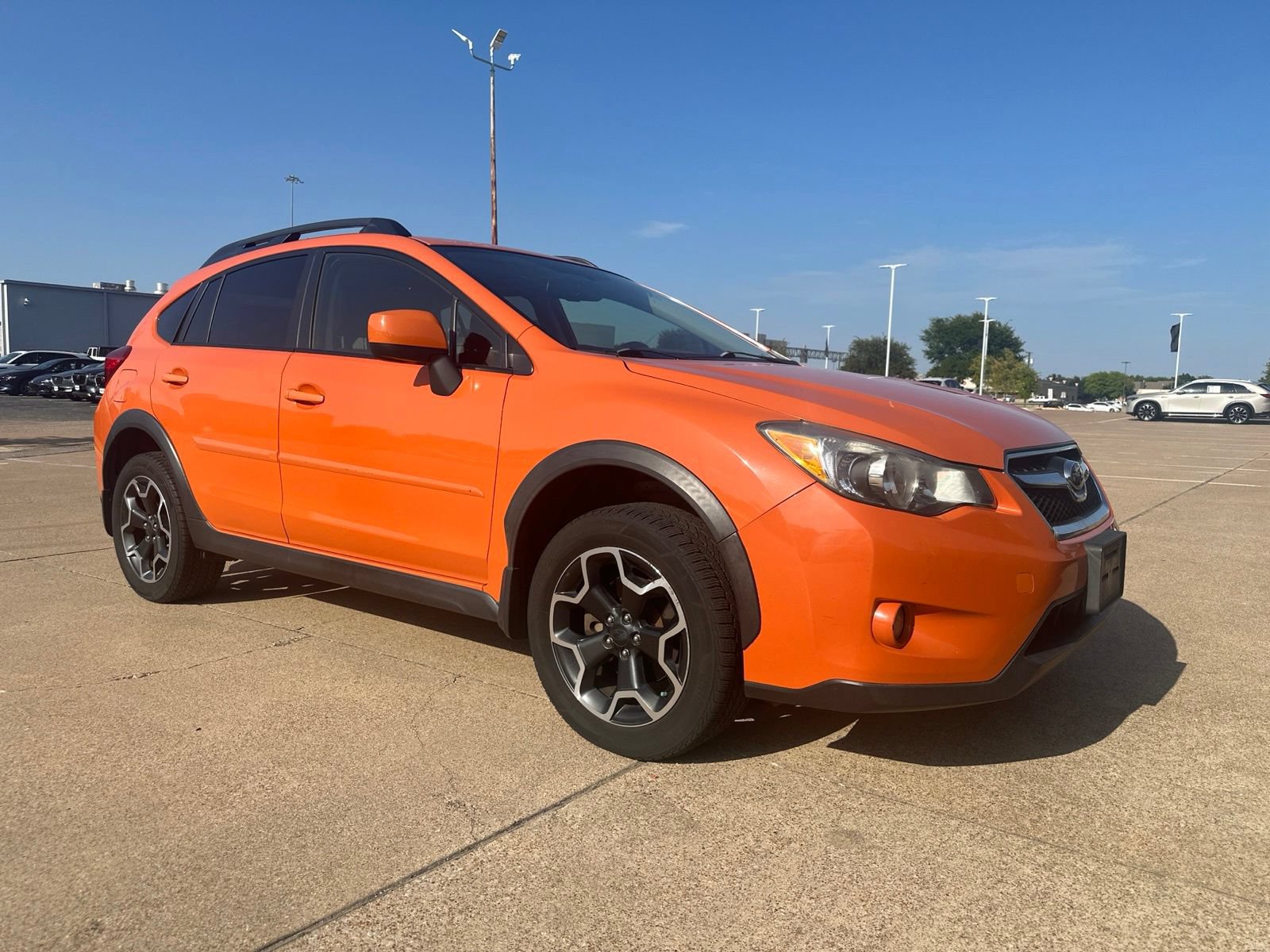 Used 2013 Subaru Crosstrek 2.0i Premium w/ Popular Pkg 1 AWD/4WD image 2