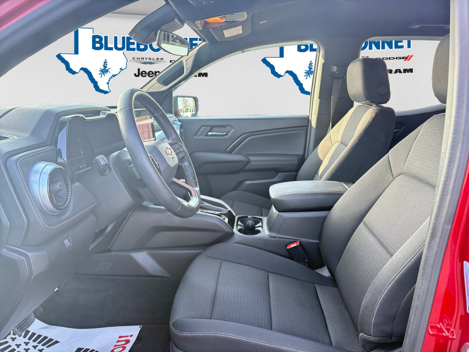 Used 2023 Chevrolet Colorado LT w/ LT Convenience Package RWD image 11